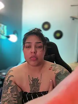 miacanela_xo Adlı Modelin Canlı XXX Sohbeti