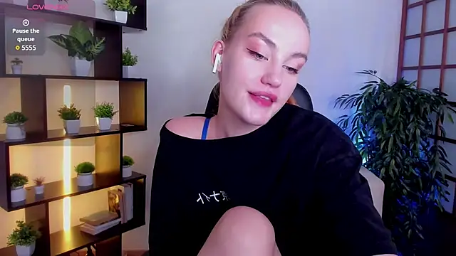 Chat XXX ao vivo de Ida_FaneStain