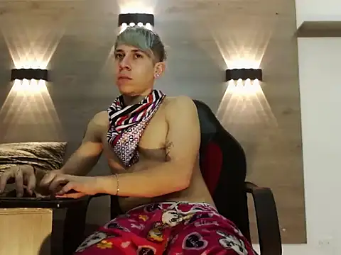 Gaeliitto live XXX chat