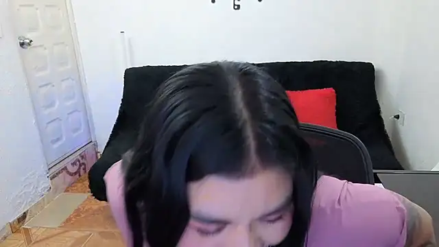 צ'אט XXX בשידור חי של _karlagreen