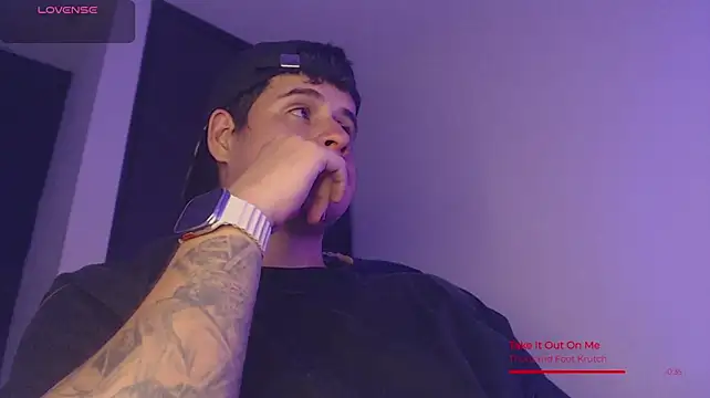 Chat +18 de BjornSteel ao vivo