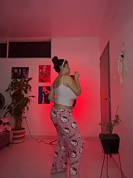 18_salo Chat XXX live