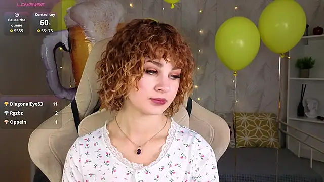 Kira__Fluffy Live XXX-Chat