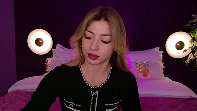 دردشة HelenaMorgan الجنسية المباشرة