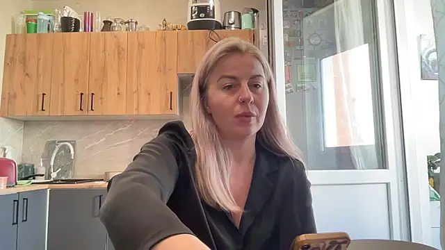 Živý XXX chat Lisorine