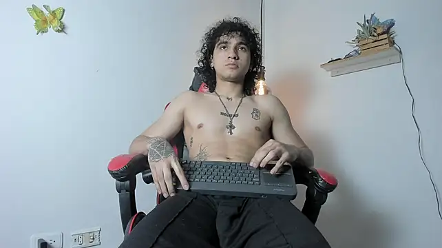 JackSavage_'s Live XXX Chat
