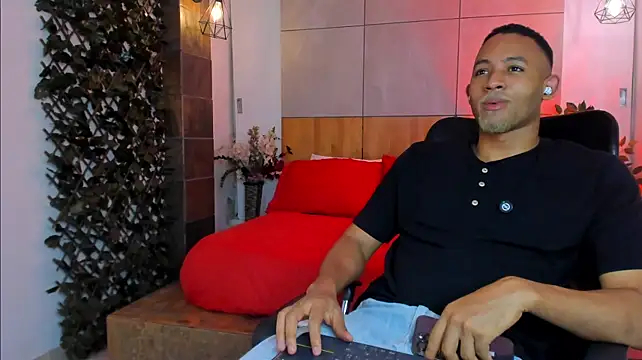 B_Wild's Live XXX Chat