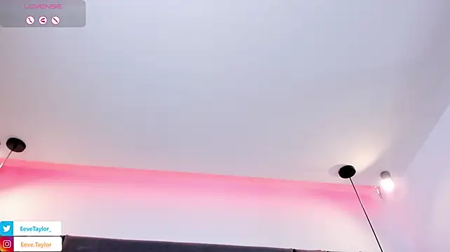 دردشة Eevee_Taylor الجنسية المباشرة