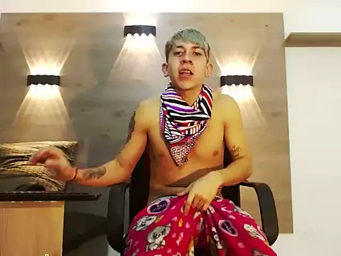 XXX chat uživo modela Gaeliitto