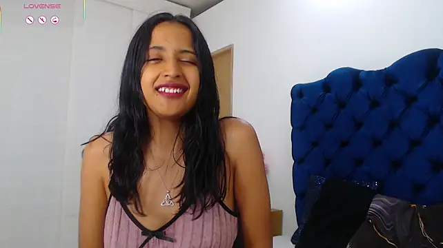 Lili666_'s Live XXX Chat