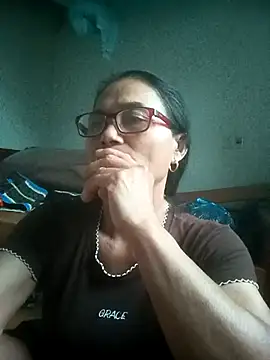 Chat +18 de Vieekee ao vivo