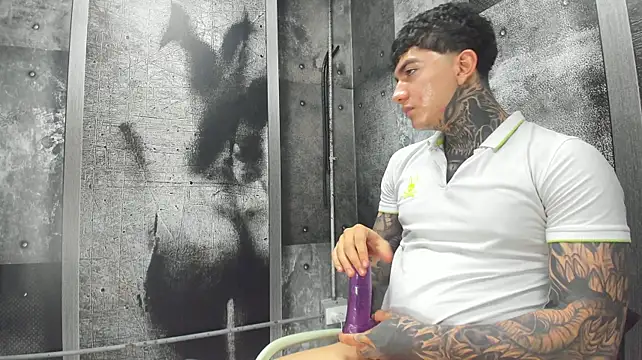 Gury_tattoo's Live XXX Chat