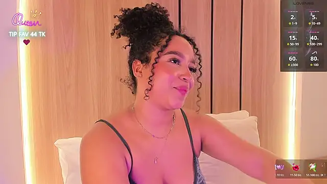 Chat XXX en directo de cloe_25
