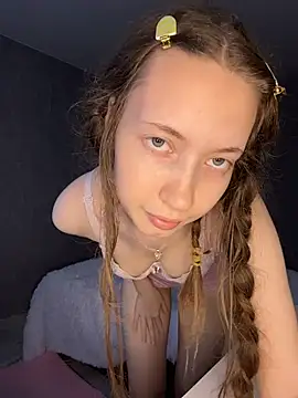 Emily_Mur_ Live XXX-Chat