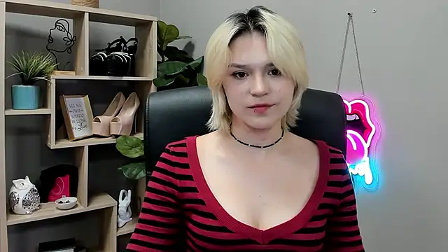 Chat XXX en directo de SweetLilyxo