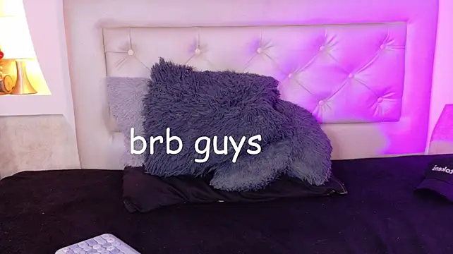 Živý XXX chat Kim_Adrien