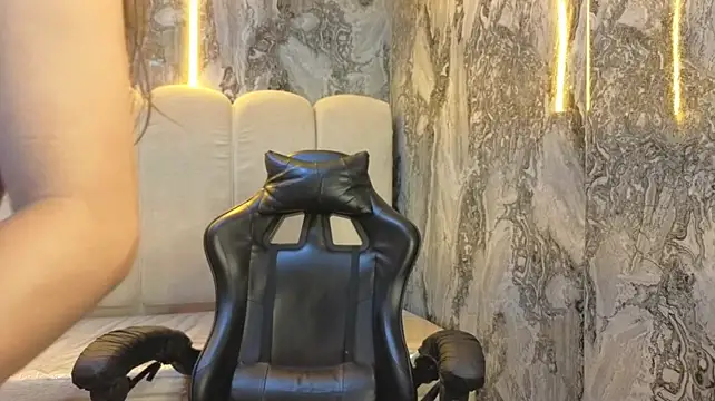 XXX chat uživo modela Madison08_ch