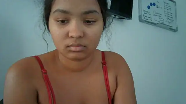 Chat XXX en directo de indianaphrodite1