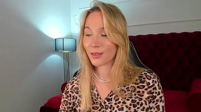 ElaraVoltage Live XXX-chat