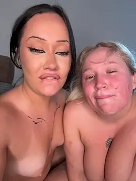 EveryTokenIsImportant লাইভ XXX চ্যাট
