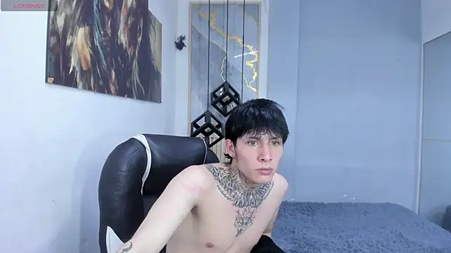 Cry_therealのライブXXXチャット