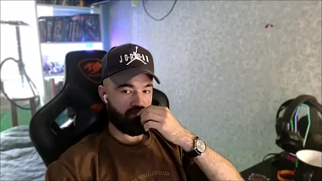 Živý XXX chat _Serious_Man