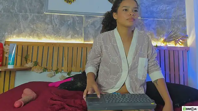 دردشة dacotta_smith الجنسية المباشرة