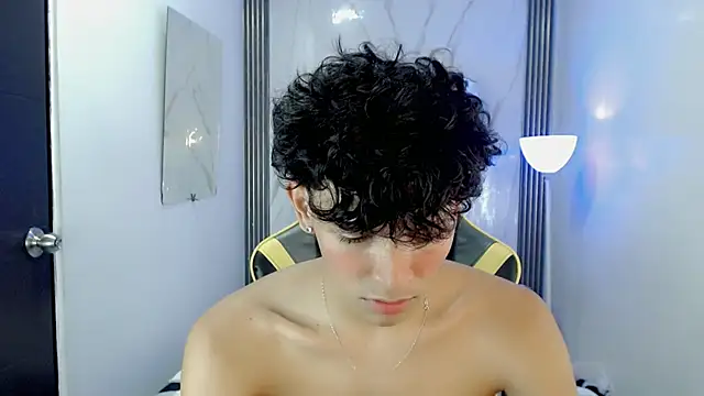 แชท XXX สดของ FUNNY_DICK_