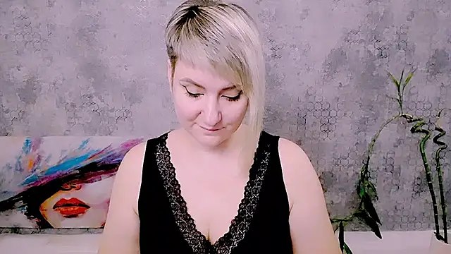 Djullia – Live XXX-chat