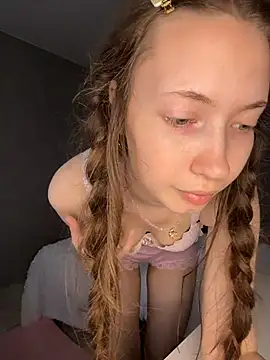 Emily_Mur_ XXX чат на живо