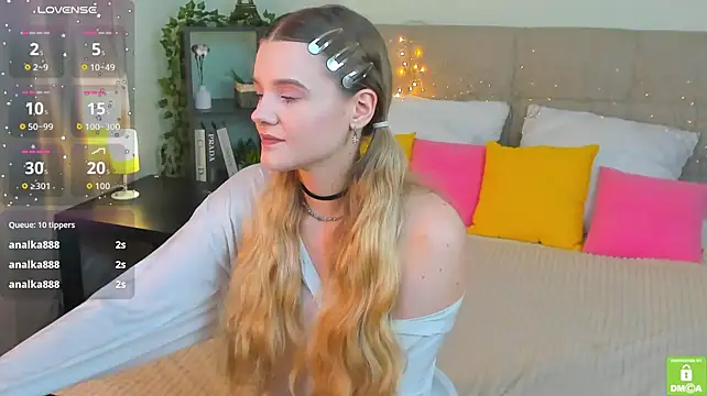 Emma_peach Chat XXX live