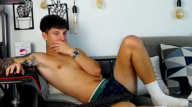 Онлайн чат XXX ThomasEdisonn