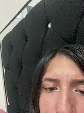 SUSI_ROJAS_19 Adlı Modelin Canlı XXX Sohbeti