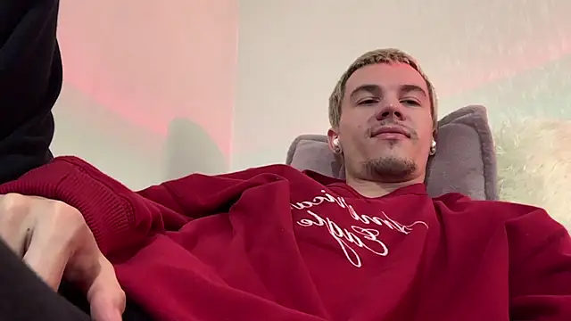 Chat XXX en directo de Jeremy1Scott