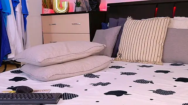 Jimmy_Doss Adlı Modelin Canlı XXX Sohbeti