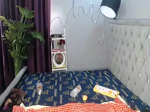 VelvetCuties লাইভ XXX চ্যাট