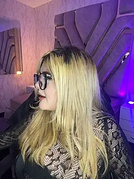 دردشة lya_nekko_ الجنسية المباشرة