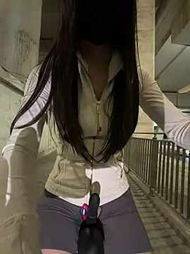 xiao-Lin Adlı Modelin Canlı XXX Sohbeti