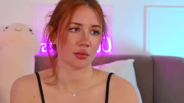 Онлайн чат XXX MeganStrane