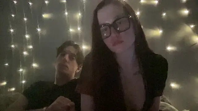 Chat XXX ao vivo de GEMINI-MIGHT-FUKON-ARMANI
