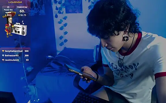 JohnnyJones_n Live XXX chat