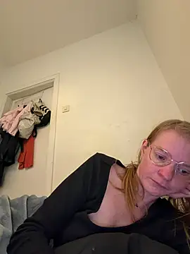 jannis1992 live XXX chat