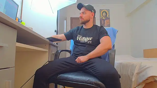 Онлайн чат XXX Ryanstone_