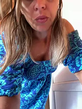 دردشة ladywithbigass الجنسية المباشرة