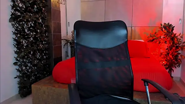 B_Wildn Live XXX chat