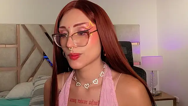 auravg Live XXX-Chat