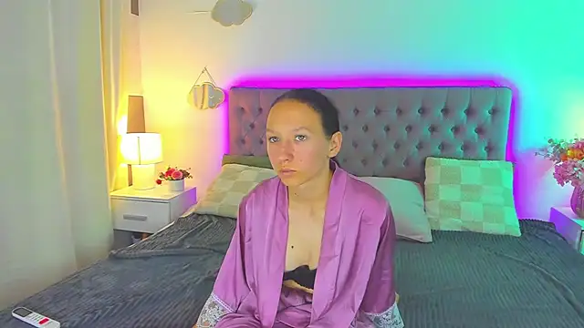 Chatroom XXX en direct de VanessaSims