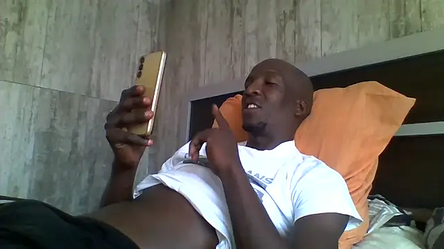 Chat +18 de longdickson12345 ao vivo