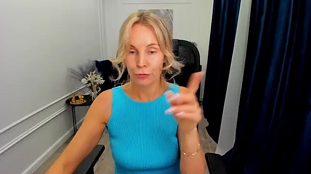 Sinty_Devis' Live XXX Chat