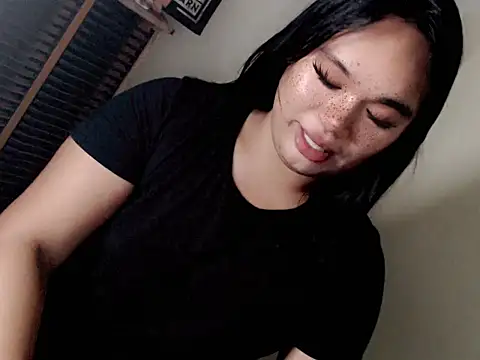 ItsmeNikitaDragonn Webbikameraesitys